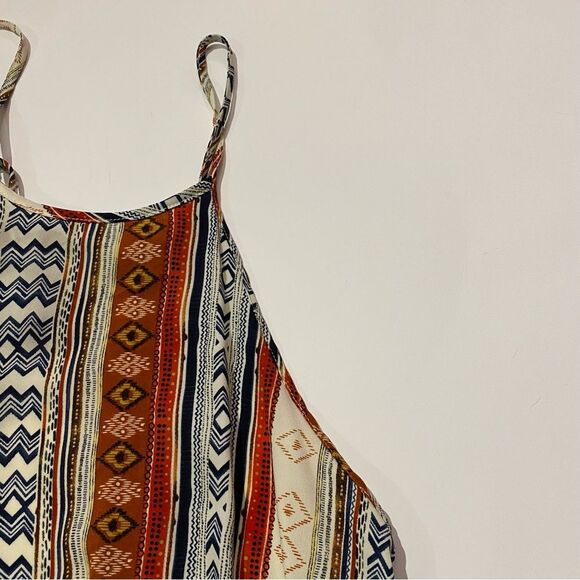 Hem & Thread Boho Hippie Sleeveless Lace Open Back Romper Women's Size Medium - Picture 3 of 16